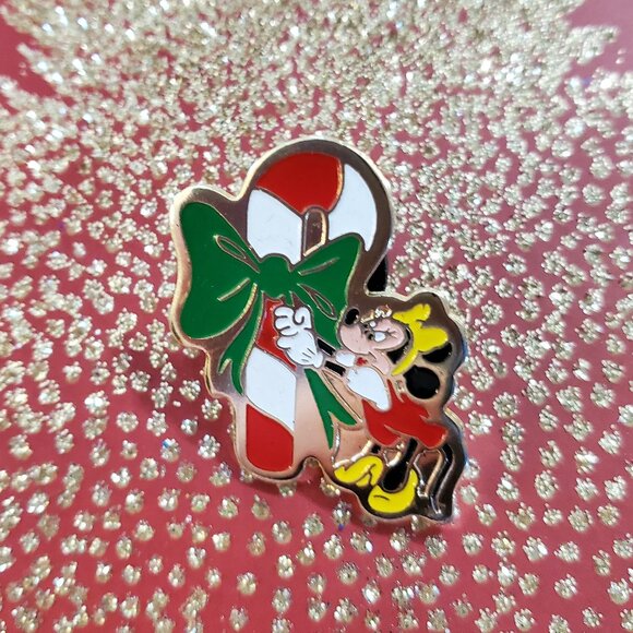 Minnie Mouse Candy Cane Disney Pin - Picture 1 of 6